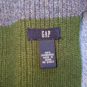GAP Accessories - Lambswool Winter Scarf by GAP #hundredsofscarves GAP Accessories - Lambswool Winter Scarf by GAP #hundredsofscarves